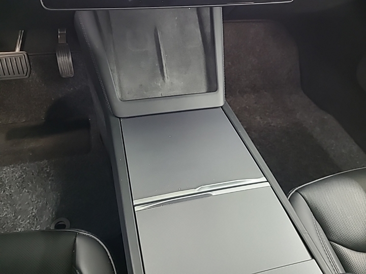 Foto 10 van Tesla Model 3