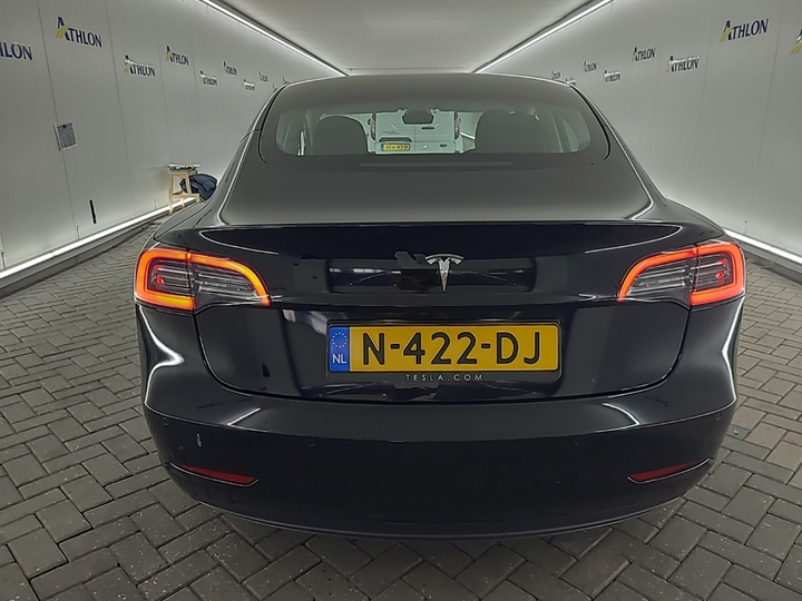 Foto 16 van Tesla Model 3