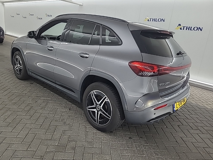 Foto 5 van Mercedes EQA