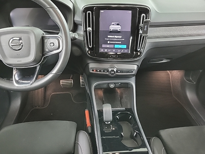 Foto 10 van Volvo XC40 Recharge