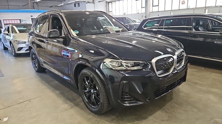 Foto 3 van BMW ix3
