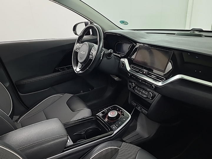Foto 7 van Kia Niro