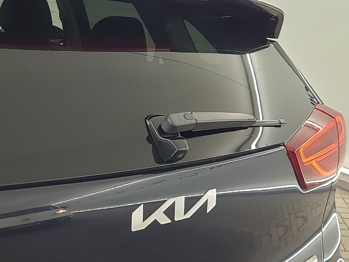 Foto 21 van Kia Niro