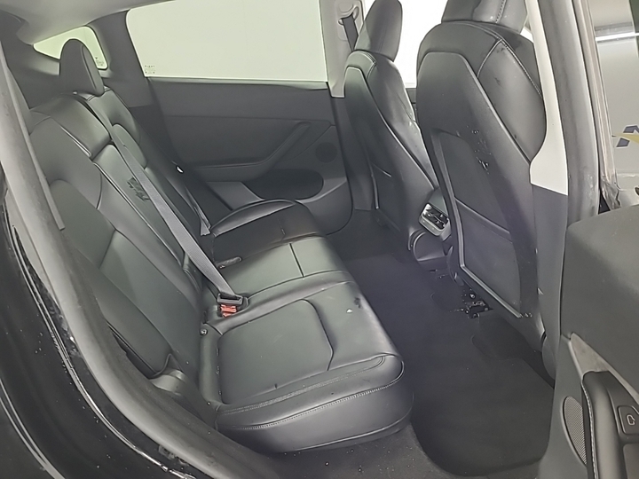 Foto 3 van Tesla Model Y