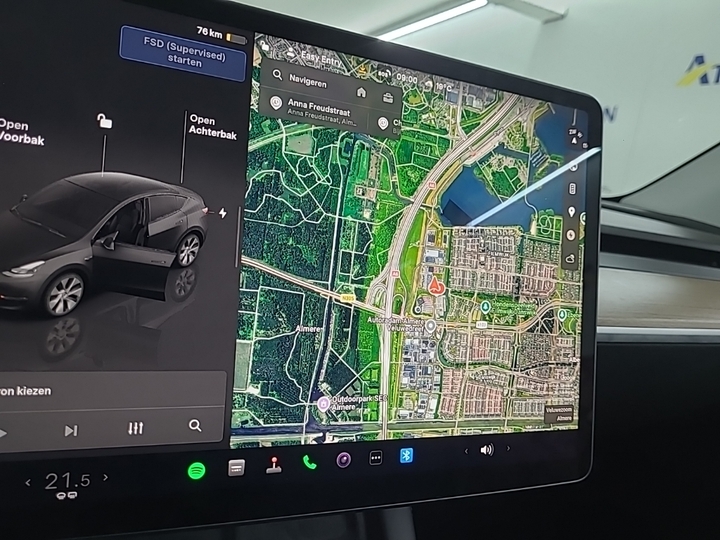 Foto 7 van Tesla Model Y
