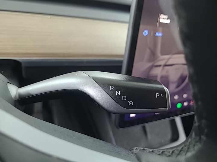 Foto 8 van Tesla Model Y