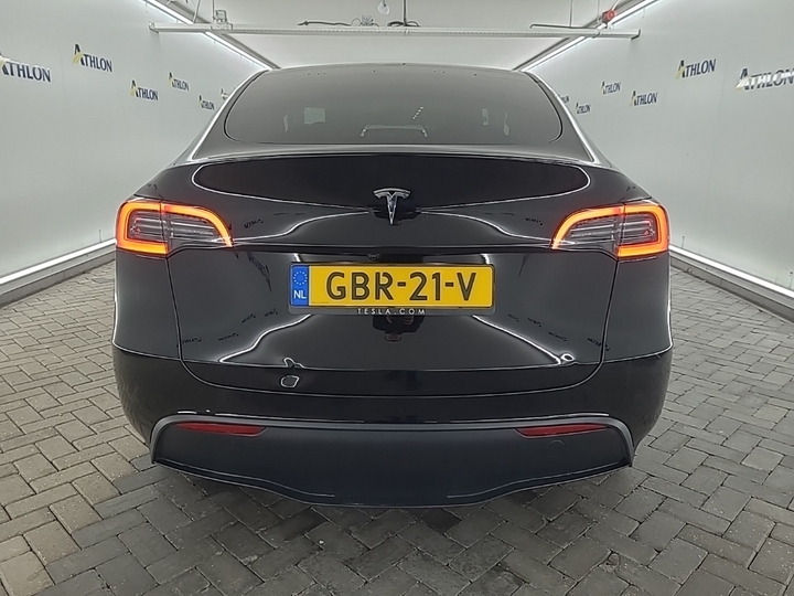 Foto 12 van Tesla Model Y