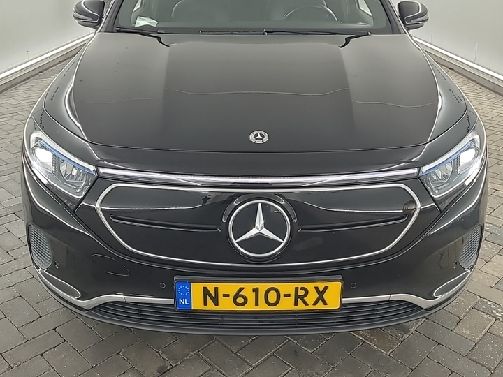 Photo 15 of Mercedes EQA