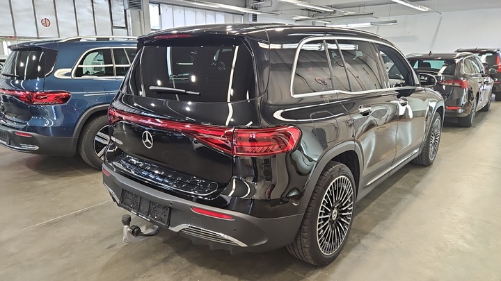 Foto 5 van Mercedes EQB