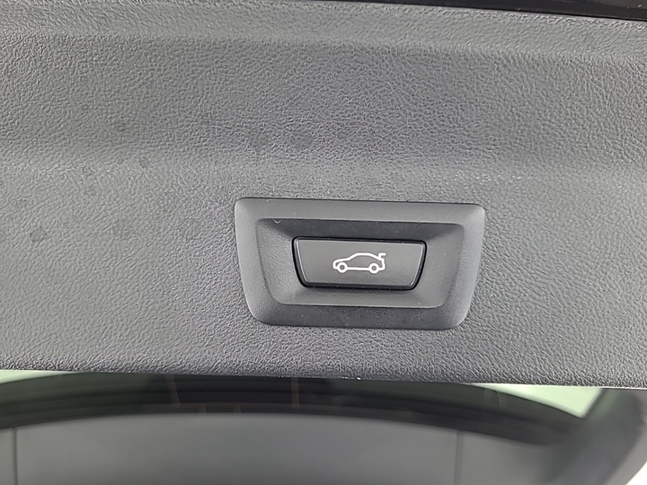 Foto 16 van BMW ix3