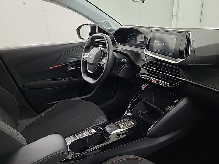 Foto 7 van Peugeot E-208