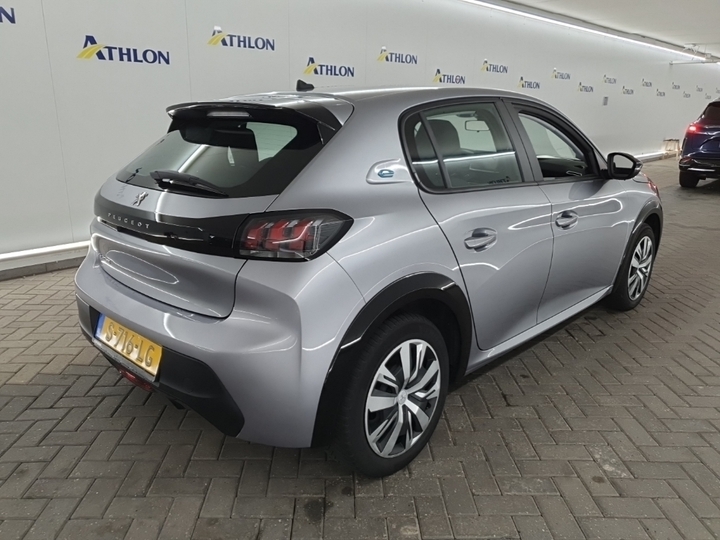 Foto 4 van Peugeot E-208