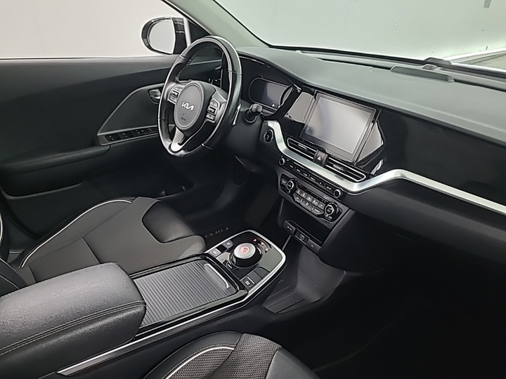 Foto 7 van Kia Niro