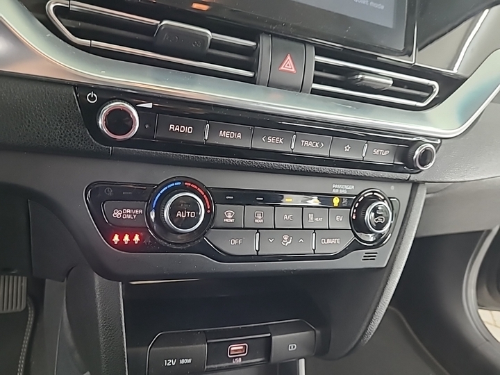 Foto 11 van Kia Niro