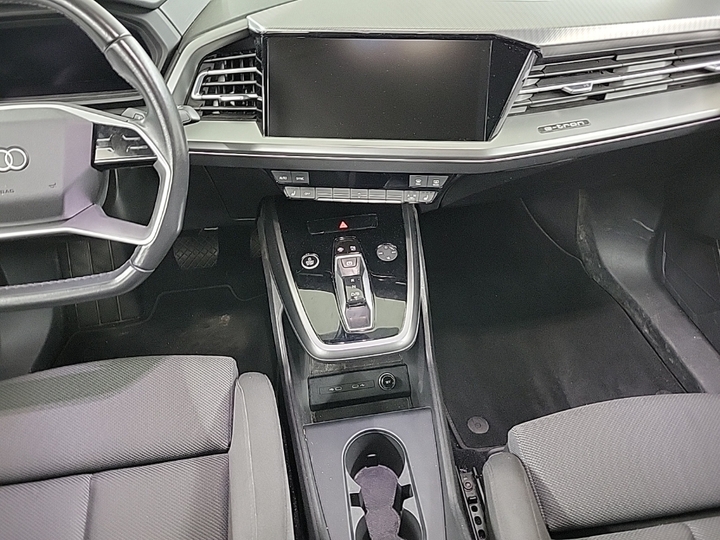 Foto 11 van Audi Q4 e-tron