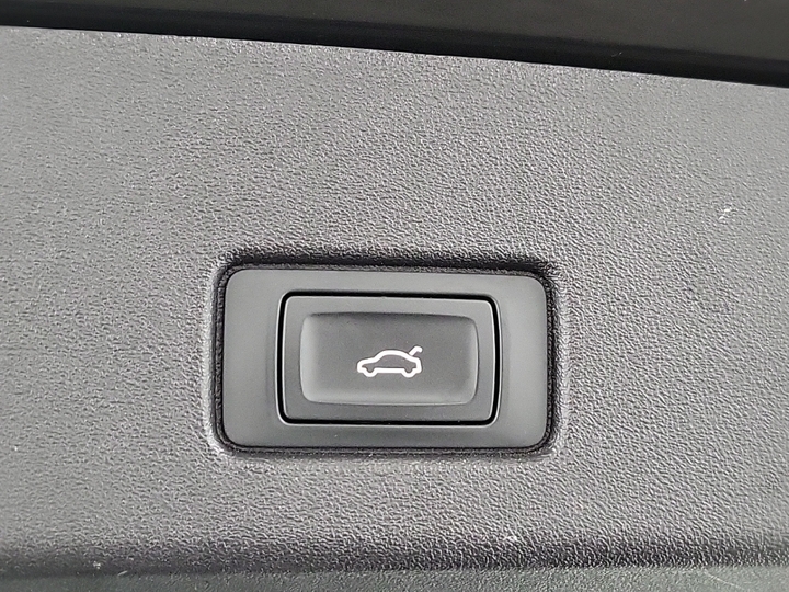 Foto 14 van Audi Q4 e-tron