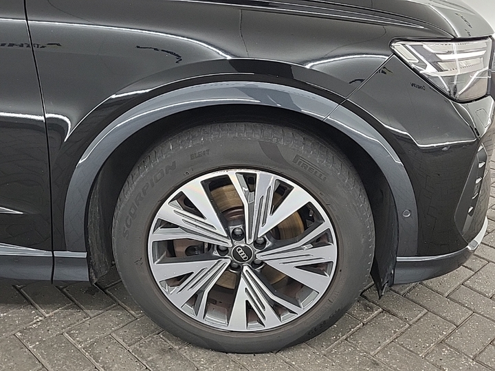 Foto 18 van Audi Q4 e-tron
