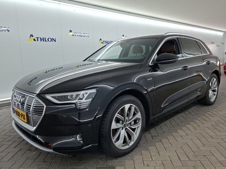 Foto 2 van Audi e-tron