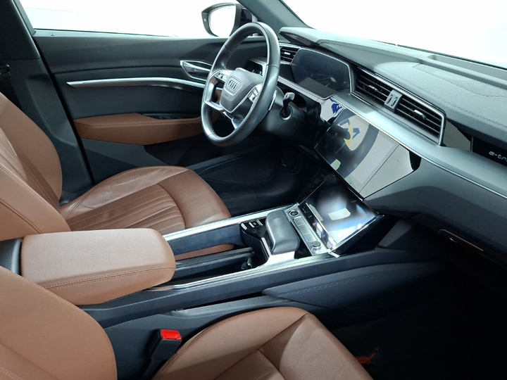 Foto 5 van Audi e-tron