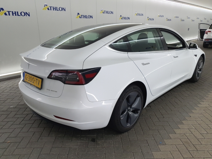 Foto 4 van Tesla Model 3