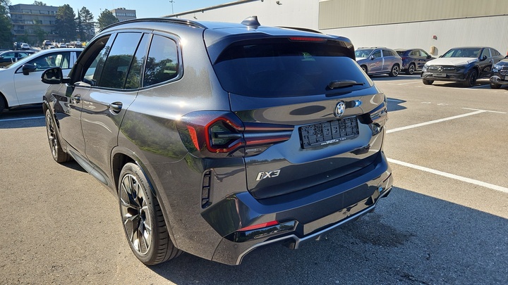 Foto 4 van BMW ix3
