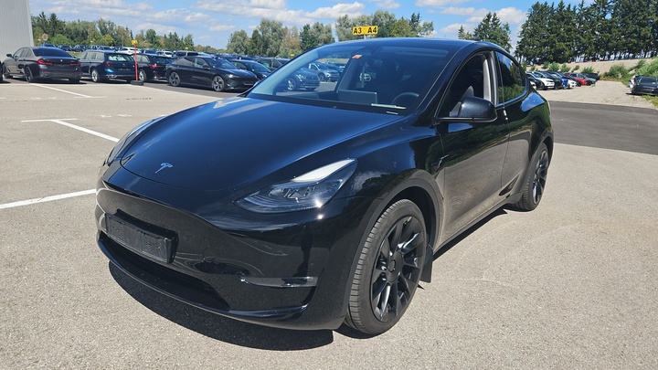 Foto 2 van Tesla Model Y