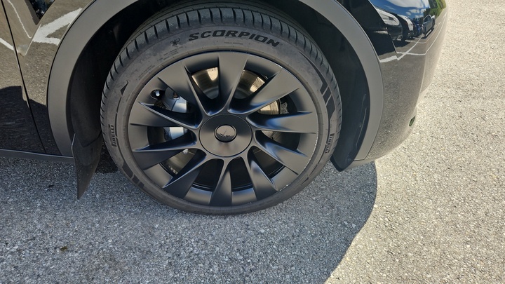 Foto 9 van Tesla Model Y