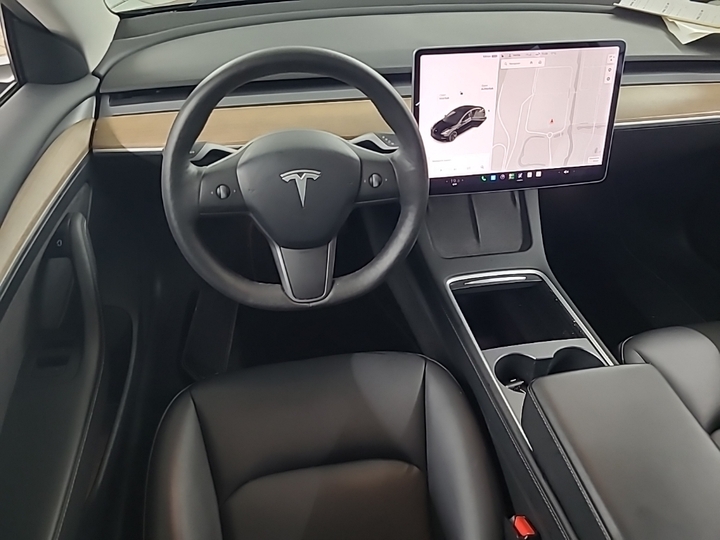 Foto 7 van Tesla Model 3