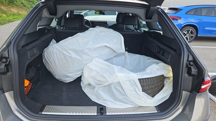 Foto 8 van BMW i5