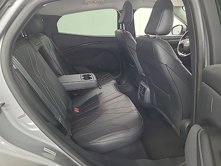 Foto 7 van Ford Mustang