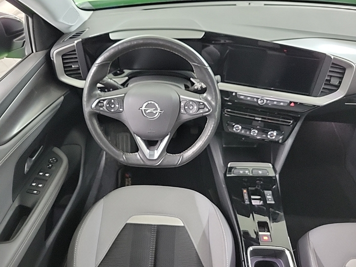 Photo 9 of Opel Mokka-e