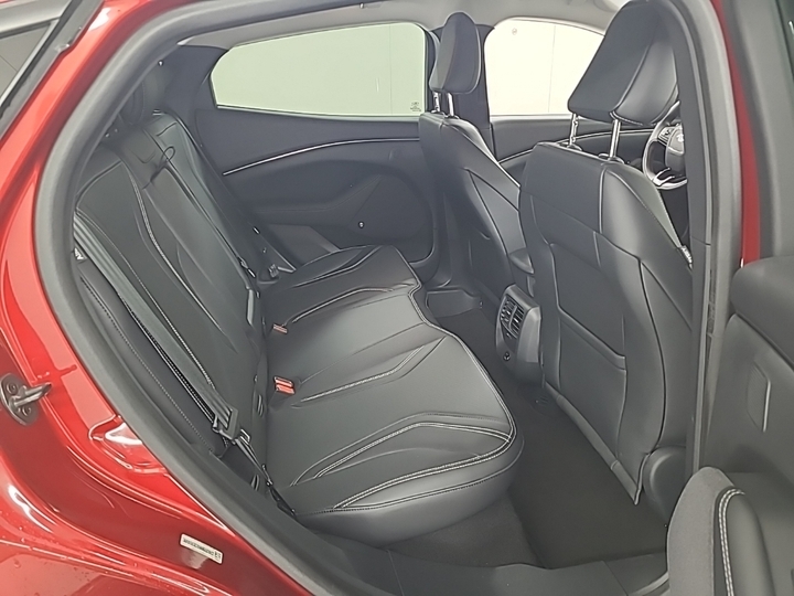 Foto 8 van Ford Mustang