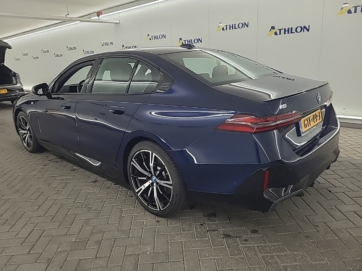 Foto 5 van BMW i5