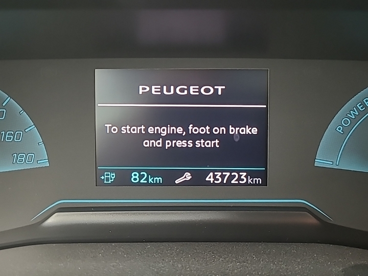 Foto 10 van Peugeot E-208
