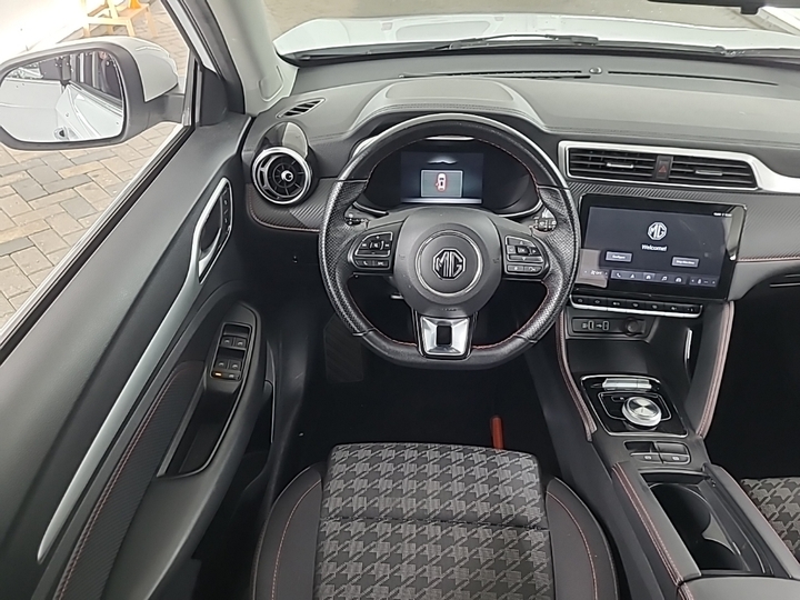 Foto 8 van MG ZS