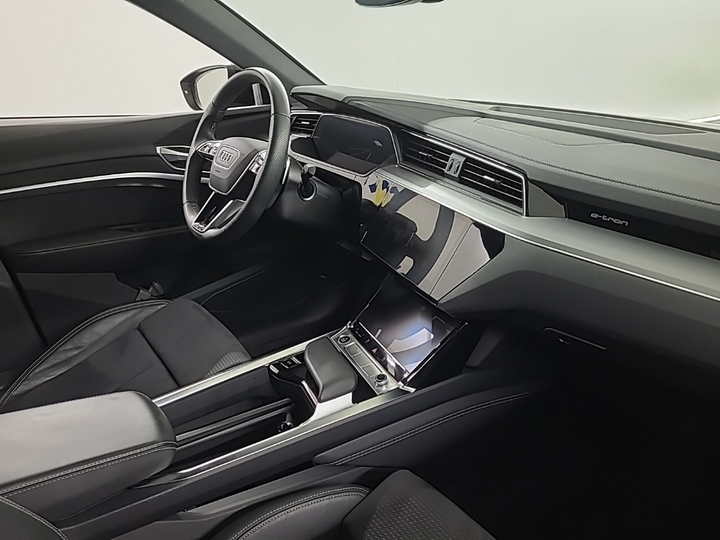 Foto 7 van Audi e-tron sportback