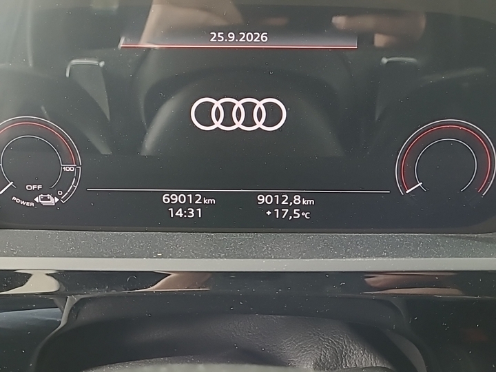 Foto 10 van Audi e-tron sportback