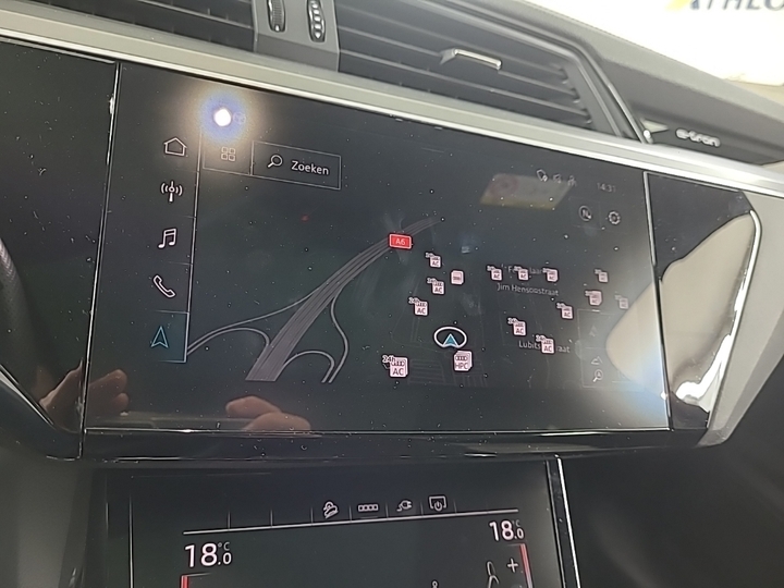 Foto 12 van Audi e-tron sportback