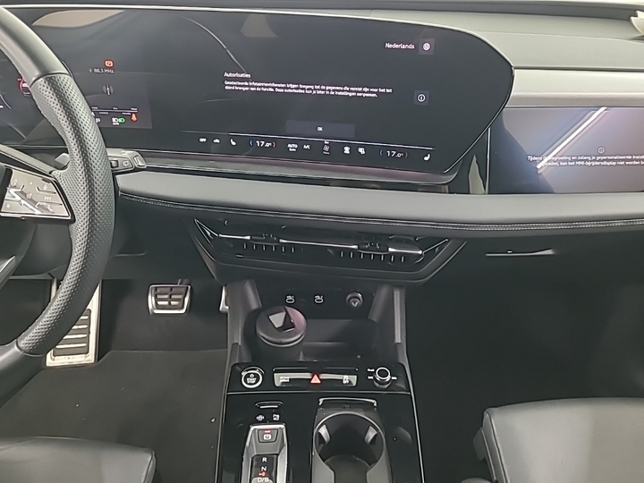 Foto 11 van Audi Q6 e-tron
