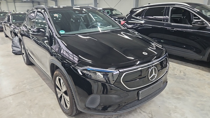 Foto 3 van Mercedes EQA