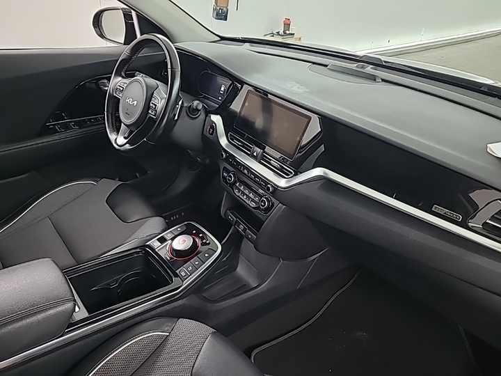 Photo 7 of Kia Niro