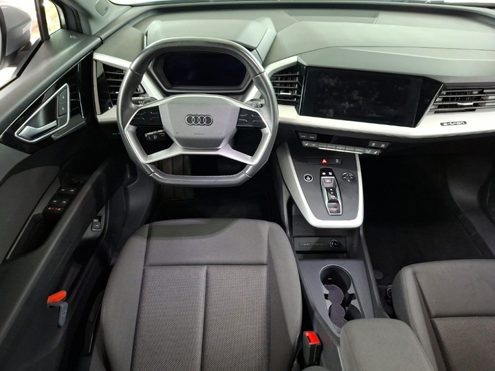 Foto 9 van Audi Q4 e-tron