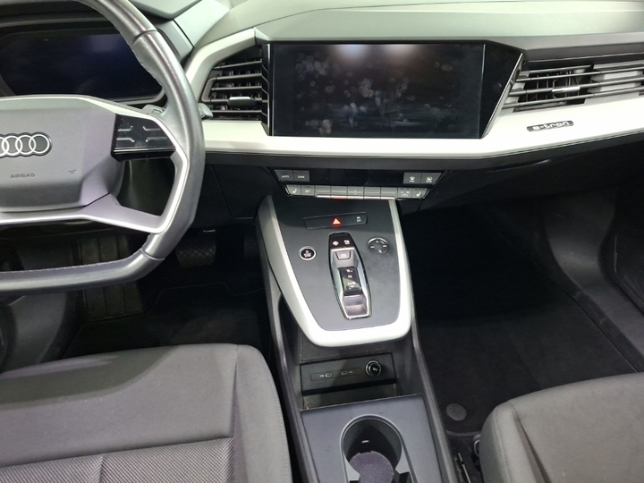 Foto 11 van Audi Q4 e-tron