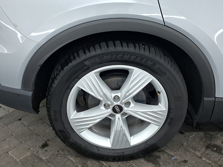 Foto 20 van Audi Q4 e-tron