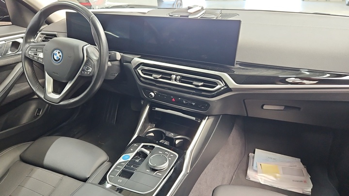 Foto 6 van BMW i4