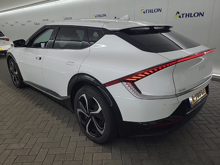 Photo 4 of Kia EV6