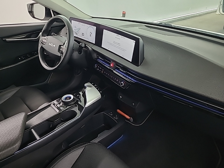 Photo 6 of Kia EV6