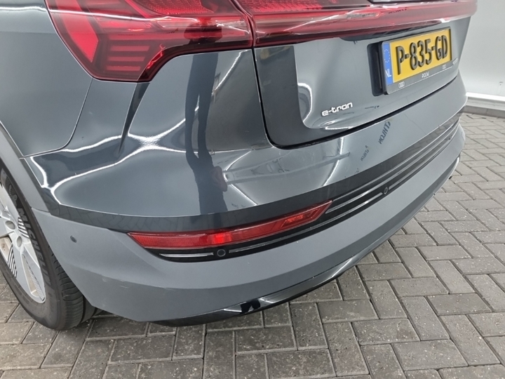 Foto 14 van Audi e-tron sportback