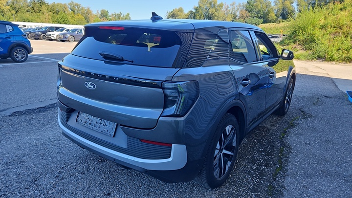 Foto 5 van Ford Explorer EV