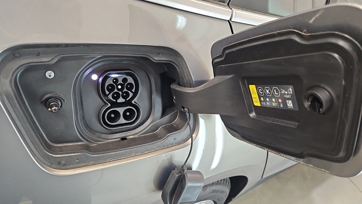 Foto 16 van BMW i5